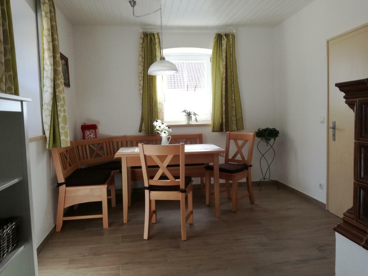 Landhof Ella - Ferienhaus Vor Den Toren Salzburgs Petting Extérieur photo